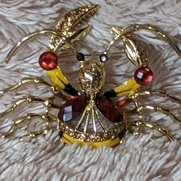 XL Crystal Encrusted Crab Estate Bling Brooch Pin - Picture 6 of 15